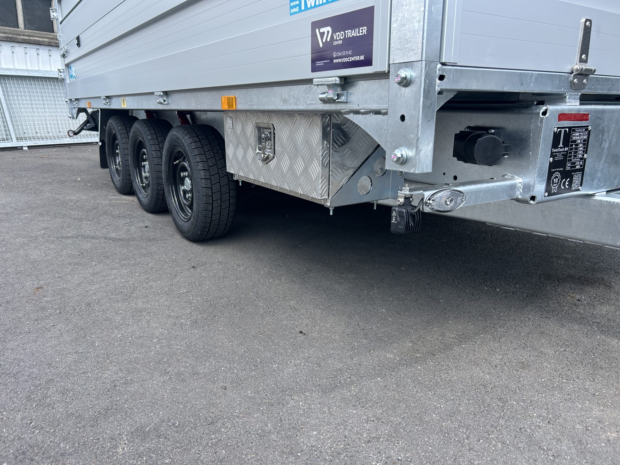 twintrailer tridax 12