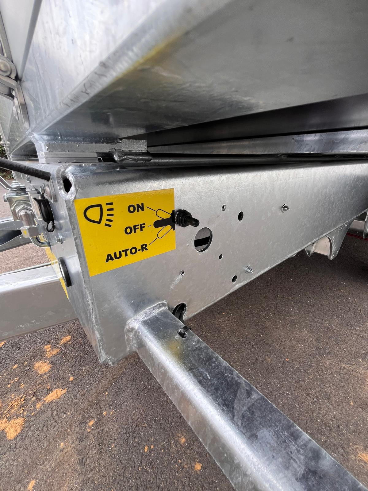 twintrailer tt35 359